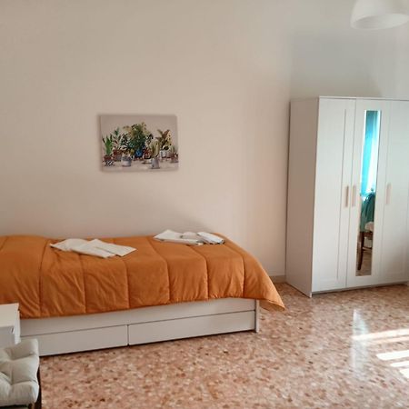 La Villetta Di Zio Claudio A Vada - 6 Posti Letto Exteriör bild
