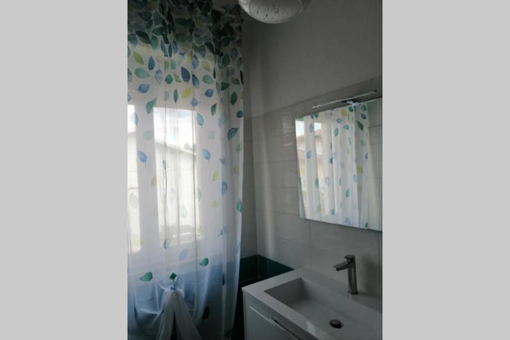 La Villetta Di Zio Claudio A Vada - 6 Posti Letto Exteriör bild