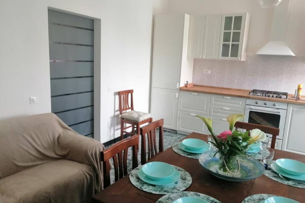 La Villetta Di Zio Claudio A Vada - 6 Posti Letto Exteriör bild